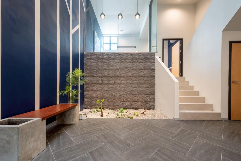 Home Office Renovated and Ready to Sell / For Rent – Sukhumvit, Bangna Area 5