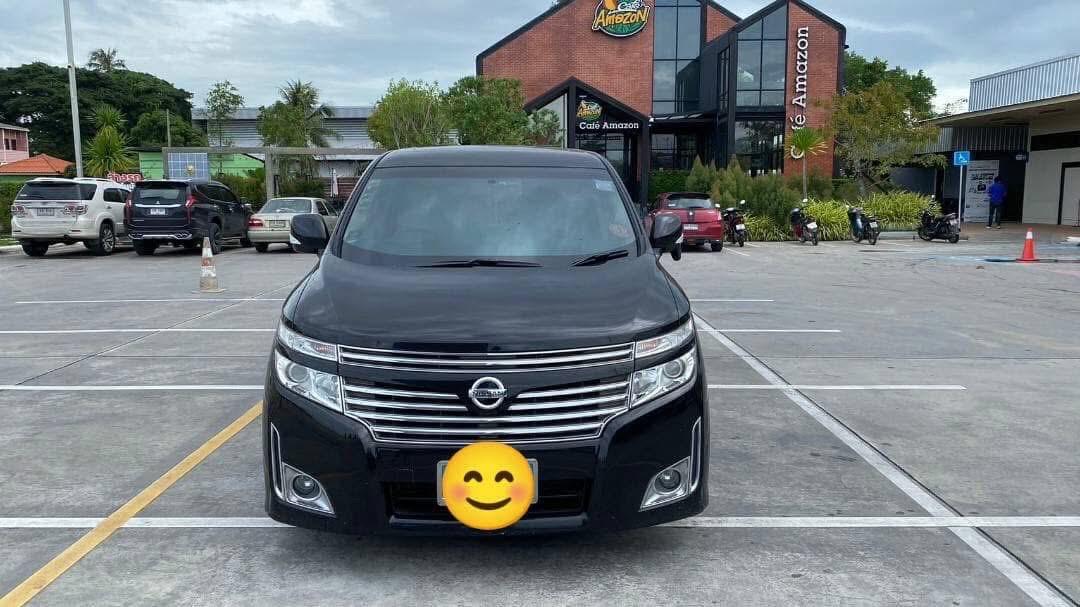 Nissan Elgrand 2015 มือสอง