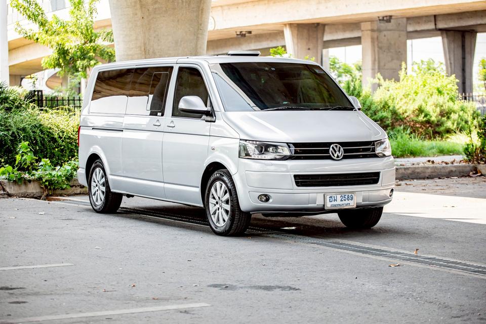 VOLKSWAGEN CARAVELLE 2.0 TDI ดีเซล 2013 สีเทา ประตูไฟฟ้า รูปที่ 3
