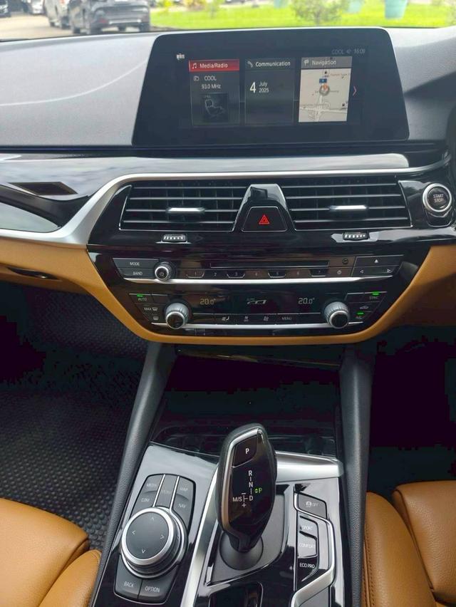 ขาย BMW 530e 2.0Elite ปี20 10