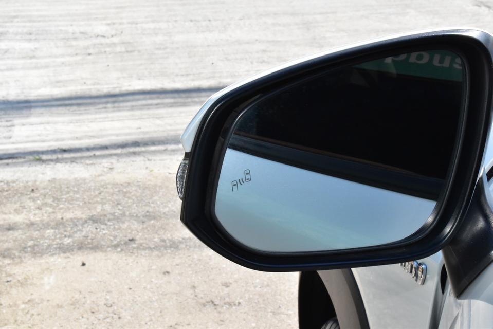 รหัสรถ PB5291 📌TOYOTA COROLLA CROSS 1.8 HEV PREMUM 2021 11