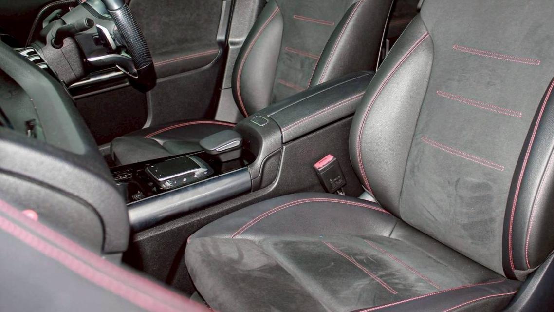 BENZ GLA200 AMG DYNAMIC ปี 2021 6
