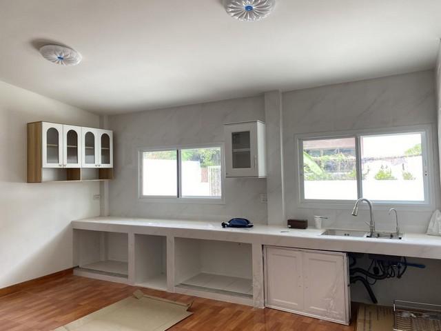 ให้เช่าบ้านเดี่ยว 2 ชั้น 100 ตร.ว. หมู่บ้านสหกรณ์ ซอยเสรีไทย 57 ใกล้มอเตอร์เวย์ 3