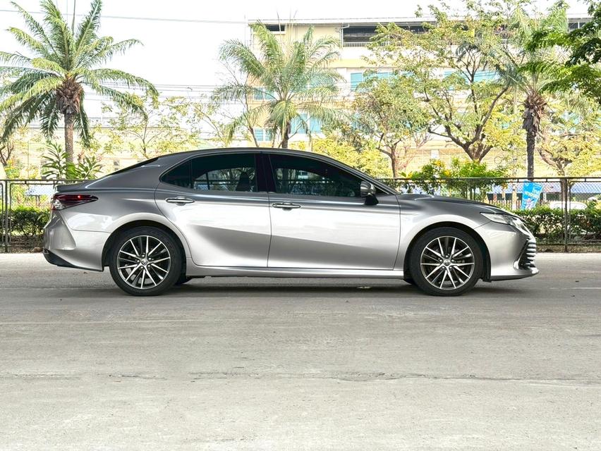 ขายรถ Toyota Camry 2.5 Hybrid ปี 2022 สีเทา เกียร์ออโต้ รูปที่ 8