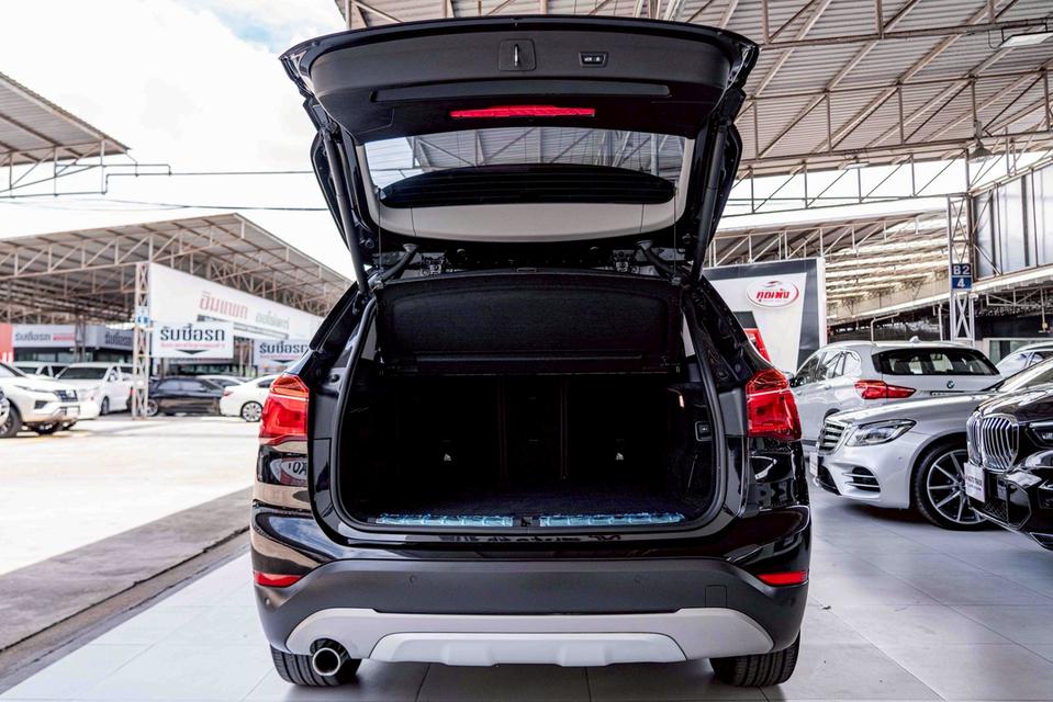 รหัสรถ NP454 BMW X1 SDRIVE 18d XLINE 2017 11