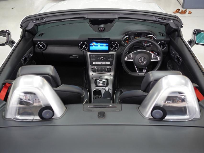 รหัสรถ JRS5800 Mercedes-Amg Slc43 16 จด 18  11