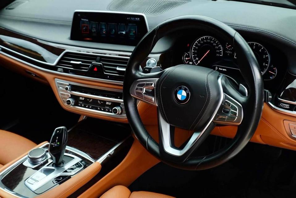 (แจ้งรหัสรถ PR3003) Bmw (G12) 740Li xDrive Pure Excellence ปี 2017 รูปที่ 20