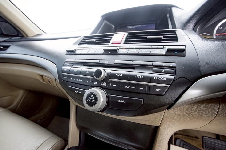รหัสรถ 1D975 ACCORD 2.0E 2008 12