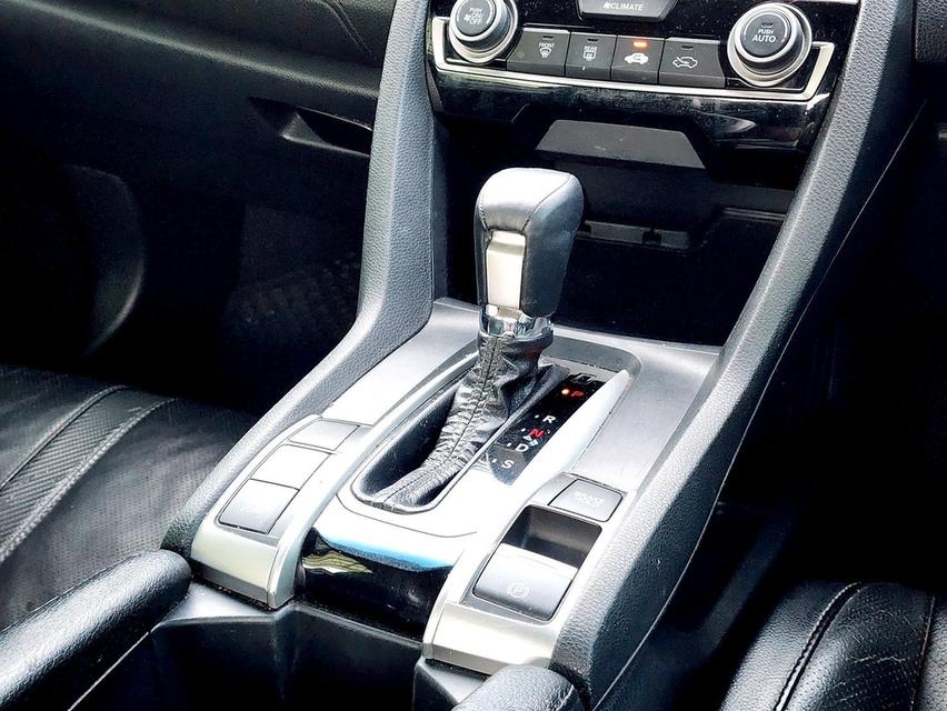 HONDA CIVIC FC​ 1.8EL A/T ปี 2017 จด 2018 14