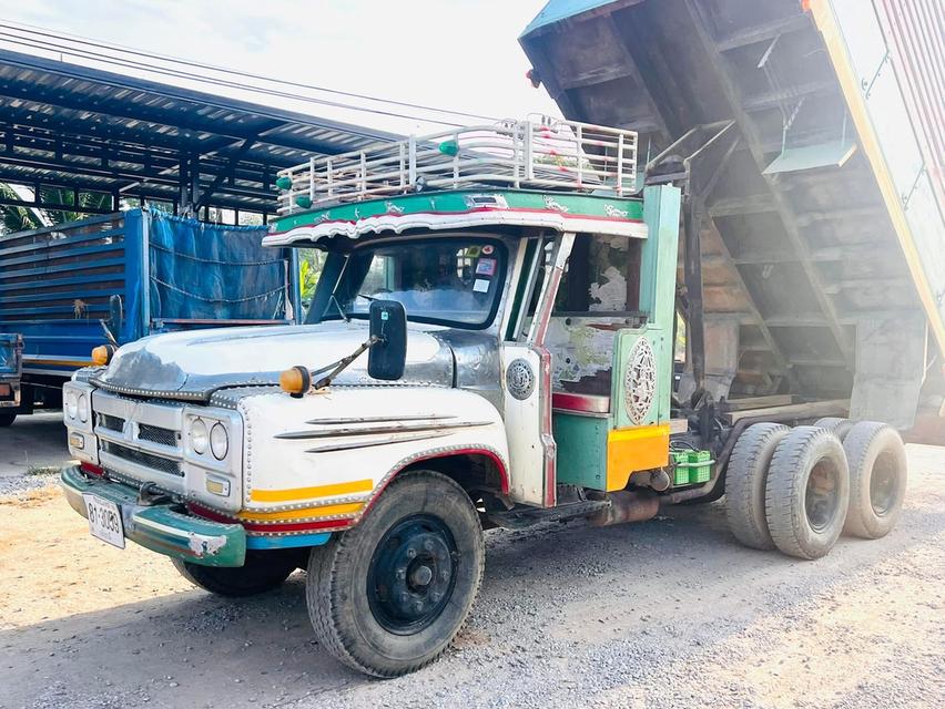 ขายถูกมาก รถบรรทุก 10 ล้อ ISUZU 175HP ดั้มพ์เกษตร  3