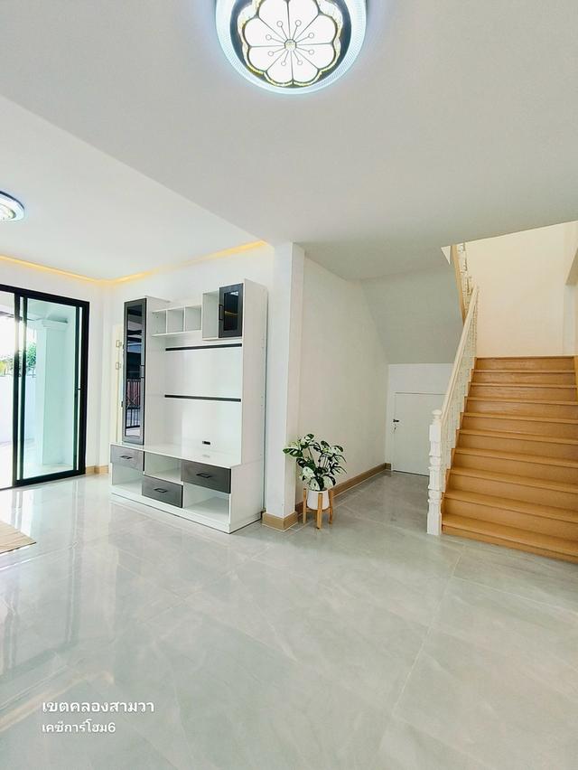 บ้านเดี่ยวมีนบุรี  คลองสามวา  นิมิตใหม่  หมู่บ้านเคซีการ์เด้นโฮม 6 บ้าน 4 ห้องนอน มีห้องนอนชั้นล่าง นัดชมบ้าน 085-318-6868 คุณวา 17