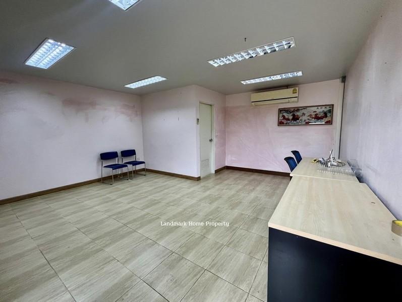 LM25-0160 ขายโรงงานพร้อมออฟฟิศ 40 ตารางเมตร สมุทรปราการ บางเมืองใหม่ สุขุมวิท117 หน้ากว้าง 20 เมตรลึก 7 เมตร 5