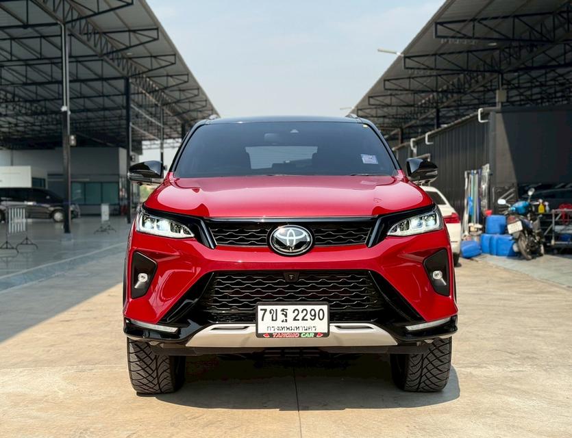 TOYOTA FORTUNER 2.8 Legender 4WD ปี2022รถบ้านแท้ Topสุด พร้อมใช้งาน