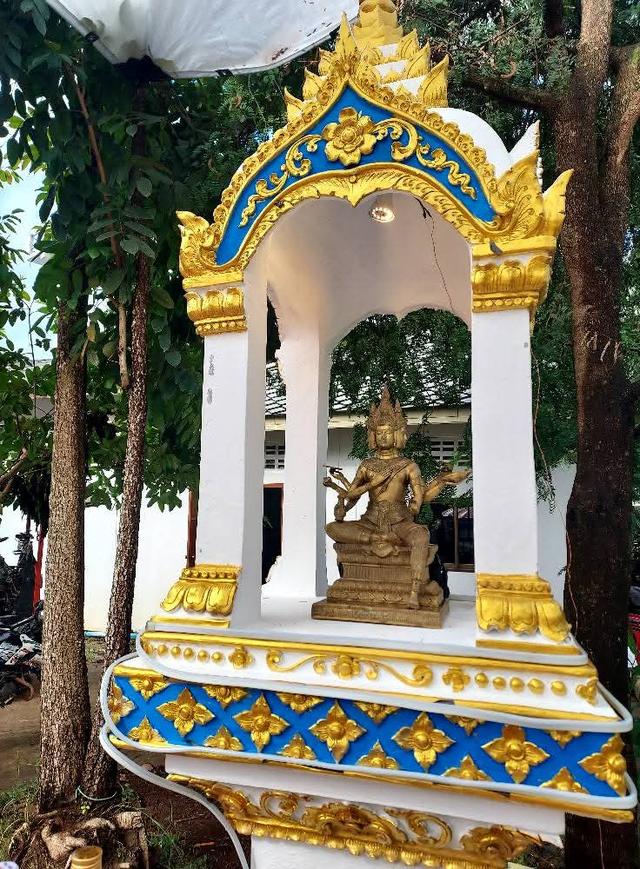 รับย้ายศาลพระพรหม ตั้งศาลพระพรหม