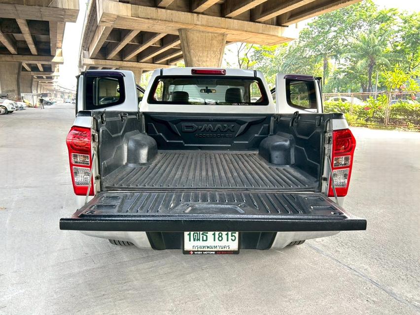 2015 Isuzu D-Max 2.5 Hi-Lander VGS Z เกียร์ MT รถสวยมือเดียว ฟรีดาวน์ รูปที่ 10