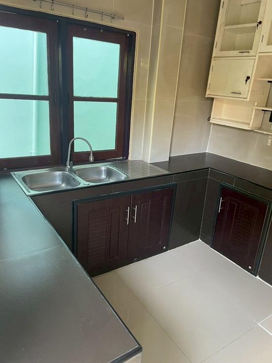 ขายบ้านหมู่บ้าน 180 บางปู บีชเฮาส์ 2 หลัง บ้านสวยมาก 4