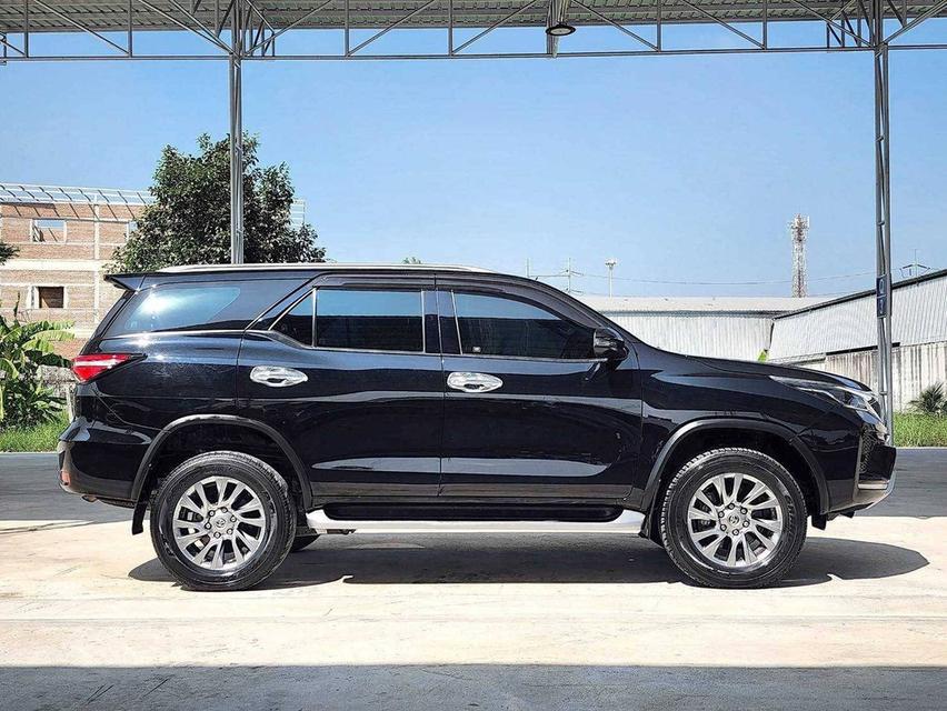 ขาย Toyota Fortuner 2.4G ปี20 4