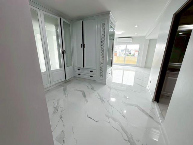 ให้เช่าบ้านหรู 5 ชั้น เย็นอากาศ เรสซิเดนท์ ใจกลางสาทร 450 ตร.ม. 4 ห้องนอน รีโนเวทใหม่ทั้งหลัง ใกล้ One Bangkok 3