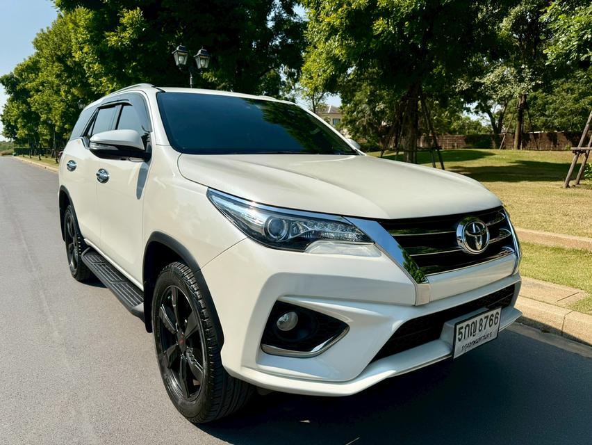 TOYOTA FORTUNER 2.8 TRD SPORTIVO 2WD ปี 2016 สีขาว ไมล์ 90,xxxkm. 3