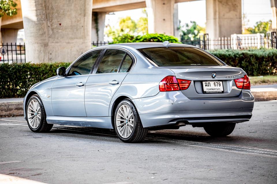 Bmw 320d 2.0 ปี 2011 สีเทา สวยสภาพดี เครื่องยนต์ดีเซล 6