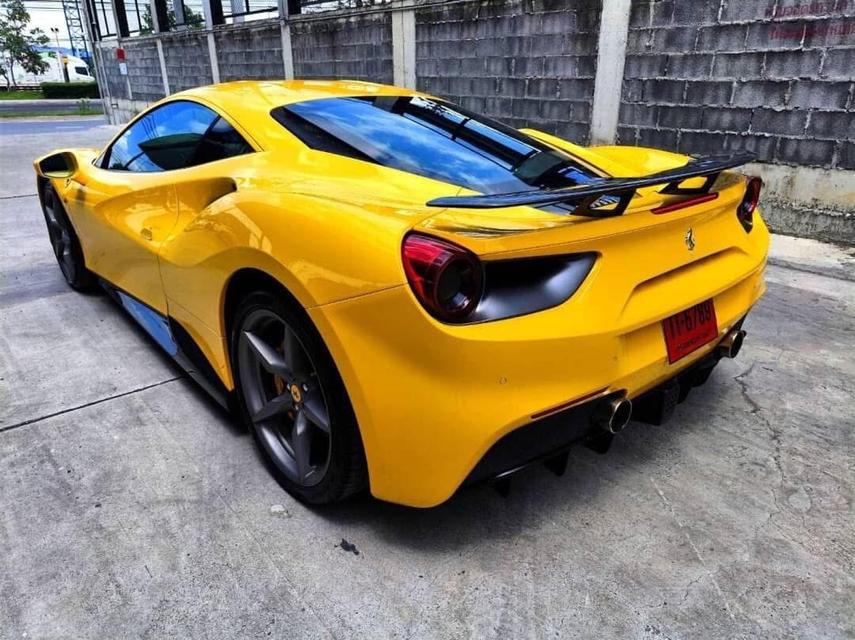 ขาย Ferrari 488 GTB ปี 2017 Yellow 3