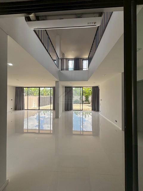 ให้เช่าโฮมออฟฟิศ 4 ชั้น 476 ตร.ม. BRITTON ลาดพร้าว 41 พร้อมลิฟท์ 5 นาทีถึง MRT สถานีภาวนา 2