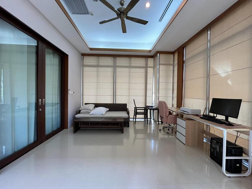 ขายบ้าน 3 ชั้น หมู่บ้านพร้อมพันธุ์ พาร์ค สวนหลวง ร.9 ขนาดที่ดิน 189.9 ตร.ว.พื้นที่ใช้สอย 456 ตร.ม. 4