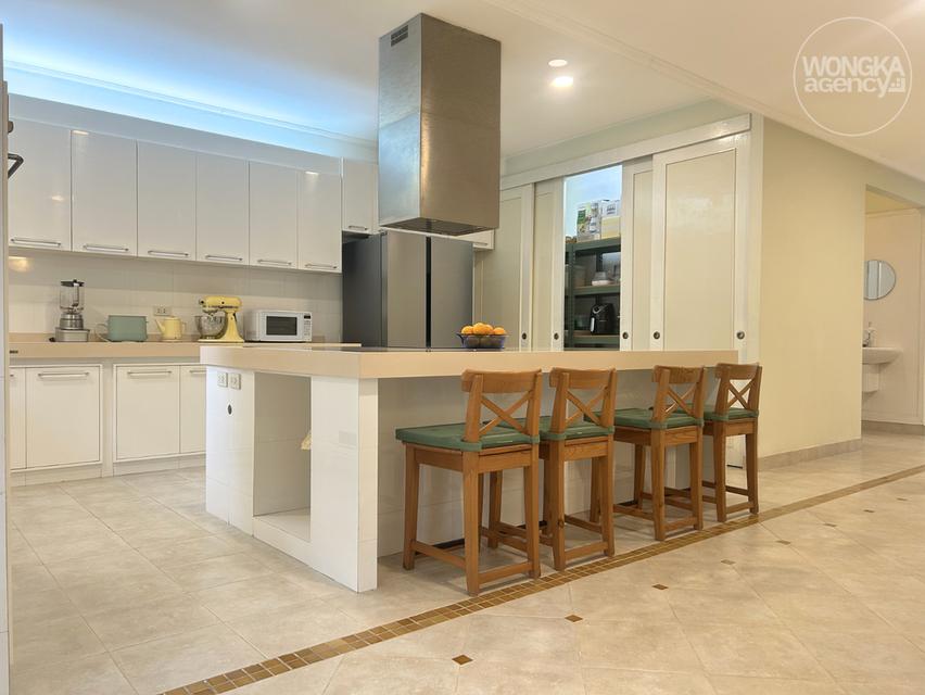 ขายบ้านเดี่ยว หมู่บ้านเมืองทอง 2 โครงการ 3 พัฒนาการ 53 สไตล์ Old Money ออกแบบโดยสถาปนิกชั้นนำ ขนาด 158 ตร.วา ใกล้รถไฟฟ้าหัวหมาก 2 สาย 10