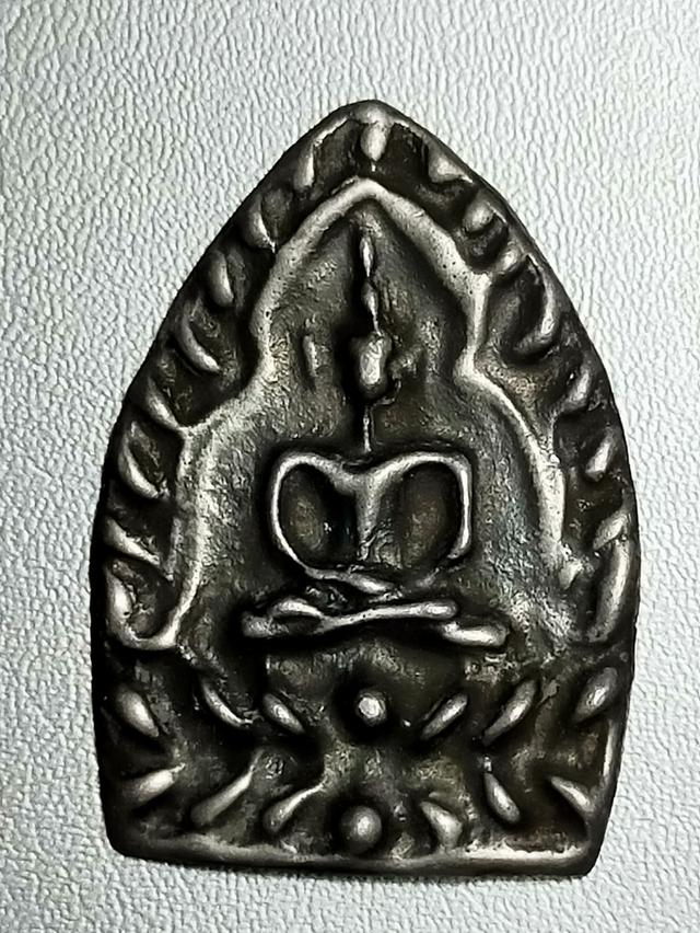 พระเครื่องก่าพร้อมบูชา