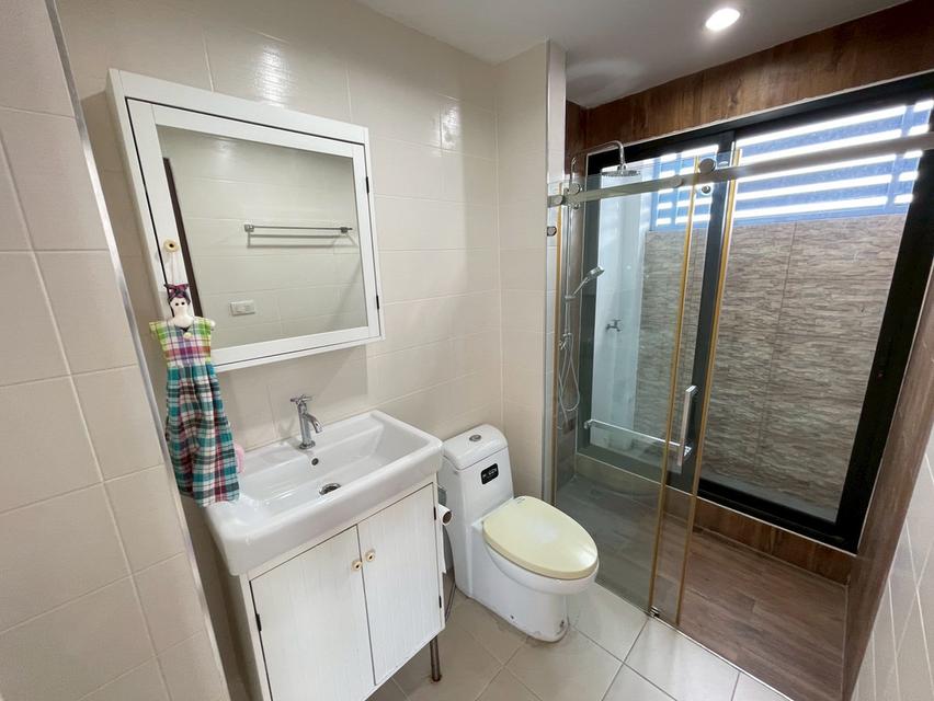 ขาย ทาวน์ โฮม 3ชั้น ลาดพร้าว 18 แยก 4 พื้นที่ 33ตารางวา  15