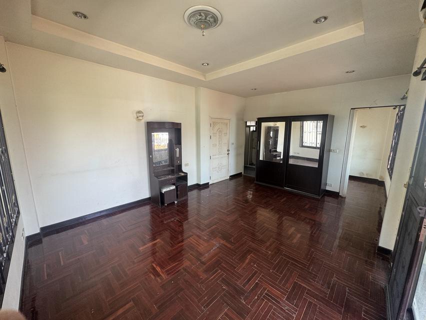 ขายบ้านเดี่ยว 2ชั้น พื้นที่เยอะ ราคาถูก 13