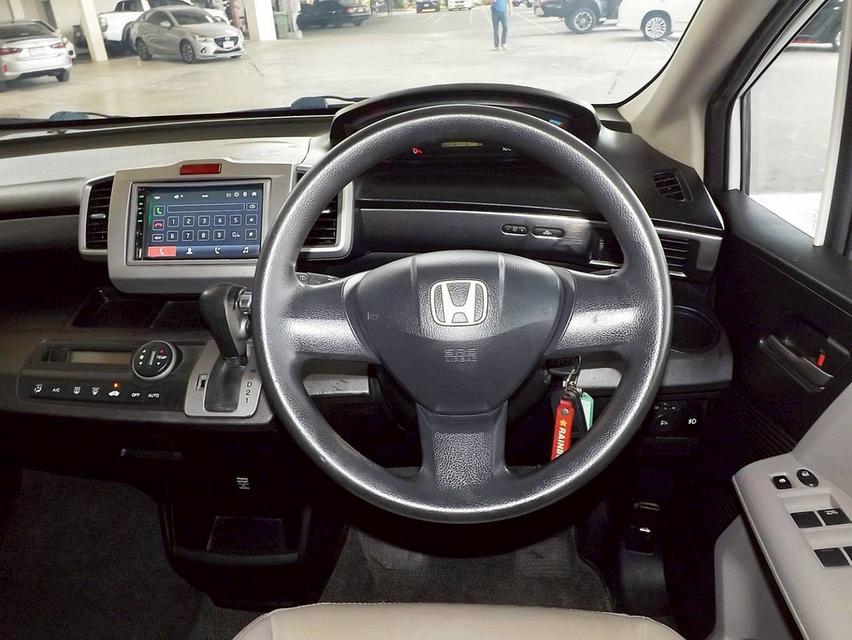 รหัสรถ KCY7940 HONDA FREED 1.5SE AUTO ปี 2010 รูปที่ 11