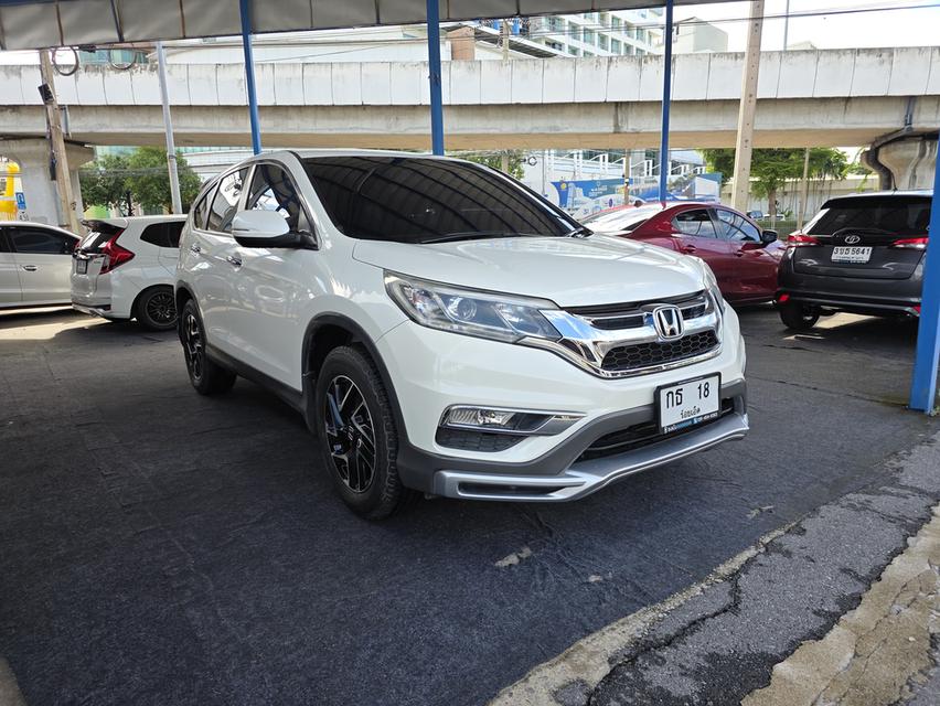 Honda CR-V 2.0 SE 4WD A/Tสี ขาว 2017เครื่องยนต์ เบนซินทะเบียน #กธ18ร้อยเอ็ด