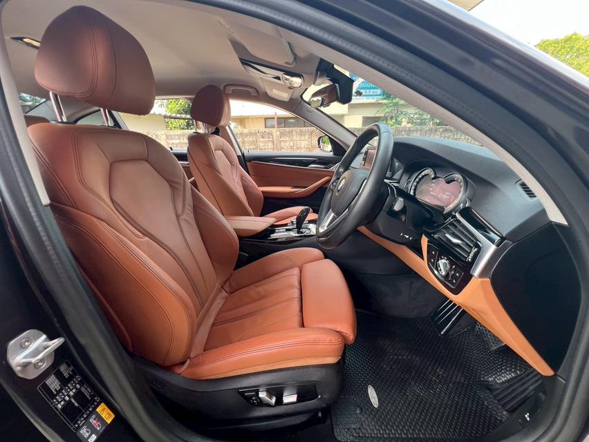 BMW SERIES 5, 530e 2.0 ELITE ปี 2019 โฉม G30 ปี17-24 สีเทา Plug-in Hybrid รูปที่ 7