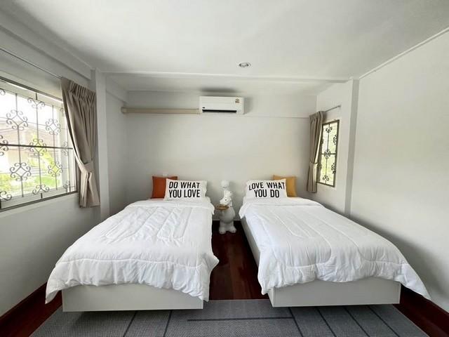 ให้เช่าบ้านเดี่ยว ตกแต่งพร้อมอยู่ 4 ห้องนอน 3 ห้องน้ำ พัฒนาการ 53 2
