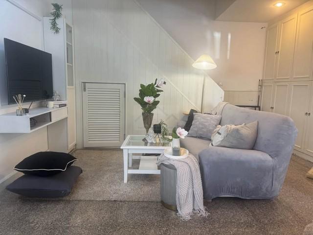 ให้เช่าทาวน์โฮม 3 ชั้น 4 ห้องนอน หมู่บ้านไพร์มเพลส สุขุมวิท 105 ลาซาล 77 รีโนเวทใหม่ แต่งสวยสไตล์ Modern Classic ใกล้บาง 3