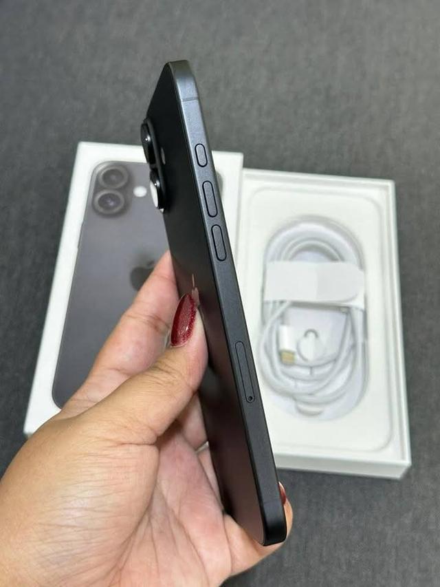 ขาย iPhone 16 plus ใหม่ๆ 6