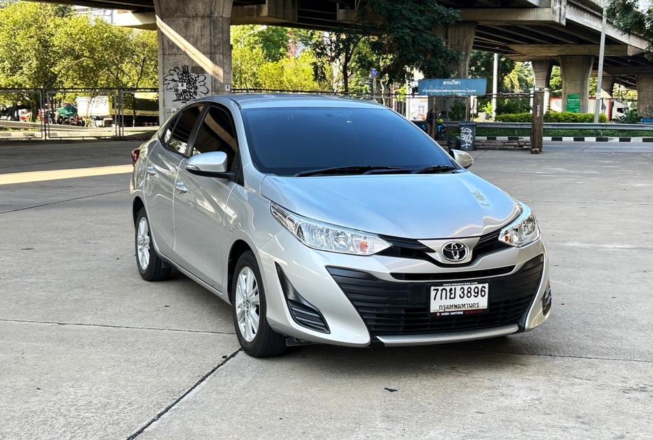 à¸£à¸¹à¸›à¸«à¸¥à¸±à¸� Toyota Yaris Ativ 1.2 E auto à¸›à¸µ 2018 