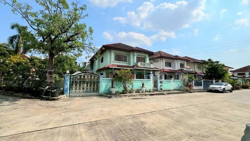 บ้านเดี่ยว หลังมุม เนื้อที่  134 ตรว. ประชาอุทิศ 127 วิเศษสุขนคร 1