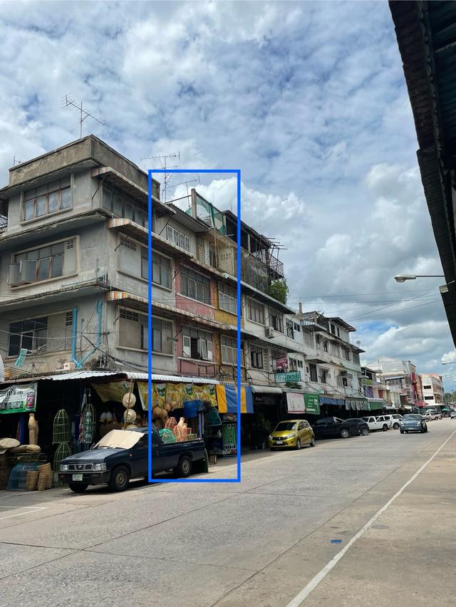 ขายอาคารพาณิชย์ 4ชั้น ทำเลดี ในตลาดศรีเทพ2 อำเภอตาคลี จังหวัดนครสวรรค์ 3
