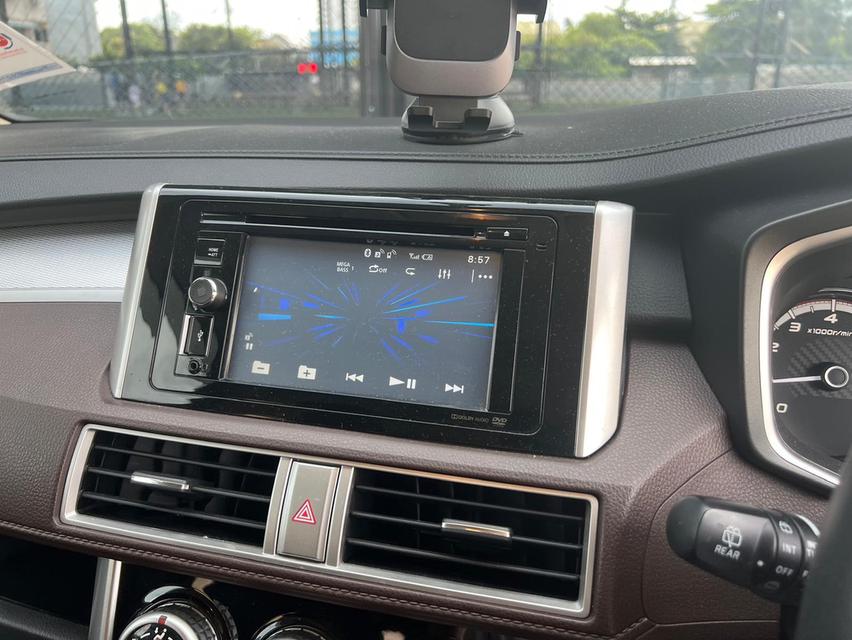 Mitsubishi Xpander Cross