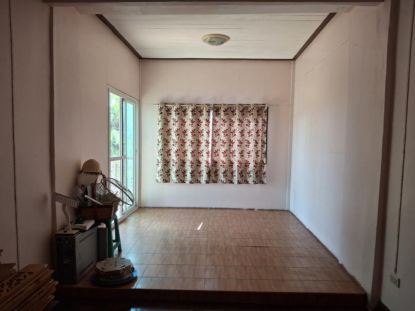 ขายทาวน์เฮ้าส์ 2 ชั้น ม.บุศรินทร์ วงแหวน-รัตนาธิเบศร์ (โครงการ LH) 3