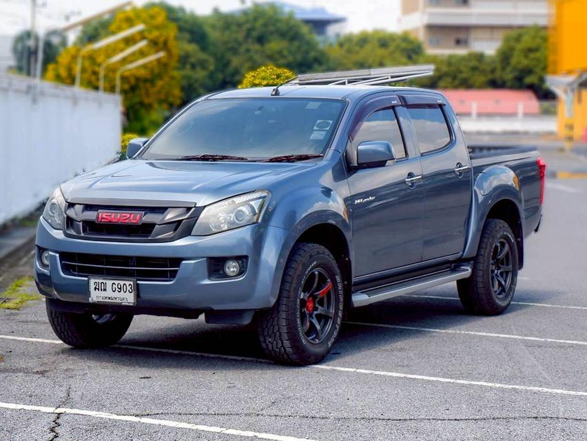 ISUZU D-MAX 2.5 VGS Z HI-LANDER CAB-4 เกียร์ MT ปี 2012