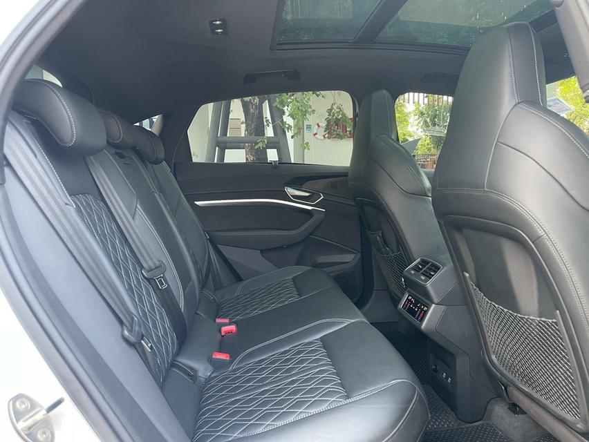 💢Audi E-tron 55 Sportback Quattro S-Line 2020 จด 202 รูปที่ 5