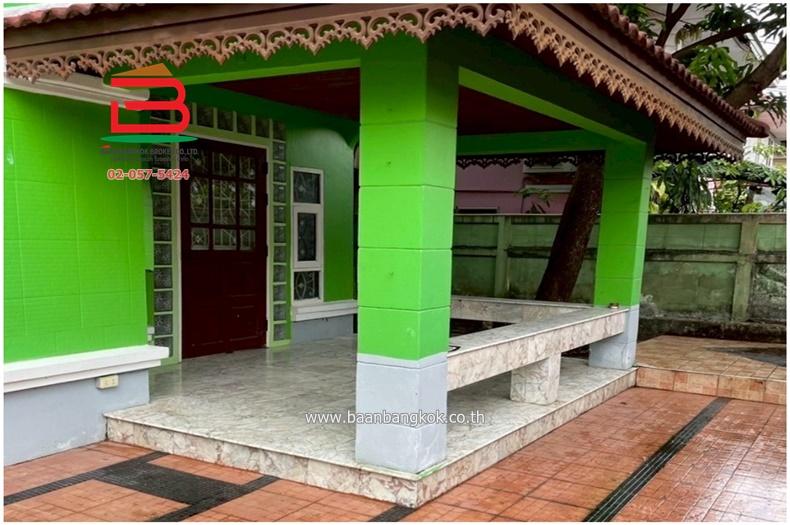 บ้านเดี่ยว หมู่บ้าน คาซาลีน่า 2 เนื้อที่ 52.5 ตรว. ถนนนิมิตใหม่ เขตมีนบุรี