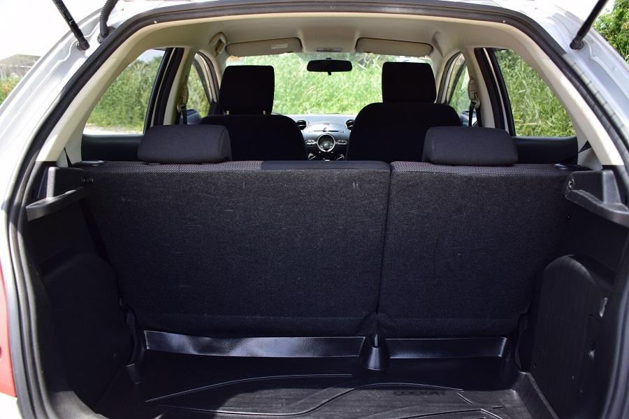 #ขาย148000บาท MAZDA2 สปอรต์ 5ประตู วิ่ง 906xx กิโลเมตรเดิมๆ ปี2010 จด2011รถสวยพร้อมใช้ ขับดีมาก พ.มัลติ แอ์ฉ่ำ CDABSAIRBAGโทร0957401229 ไอดีไลน์ UTBP