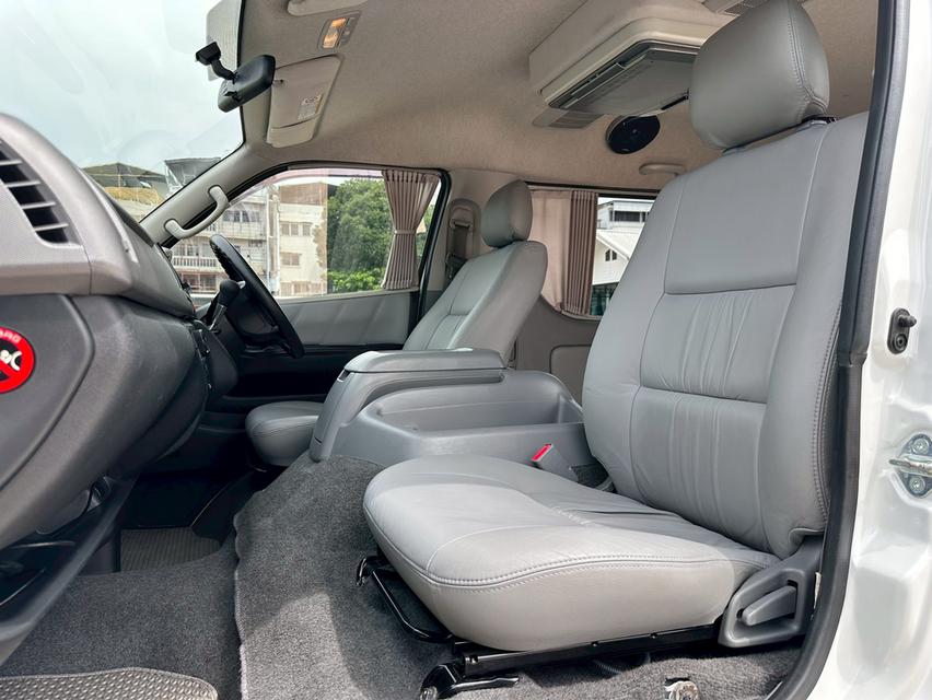 รหัสรถ PAT7997 TOYOTA VENTURY 2.7V ปี2011 14