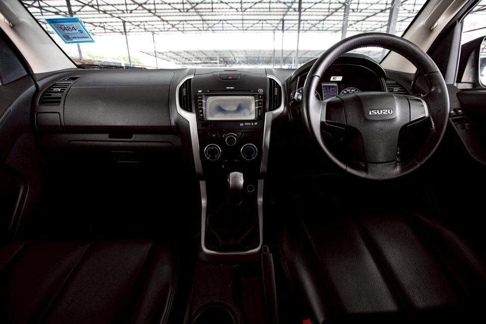 Isuzu D-Max Hi-Lander Cab 2.5 VGS Z ท๊อป ปี 2012 เกียร์ธรรมดา สีดำ  15