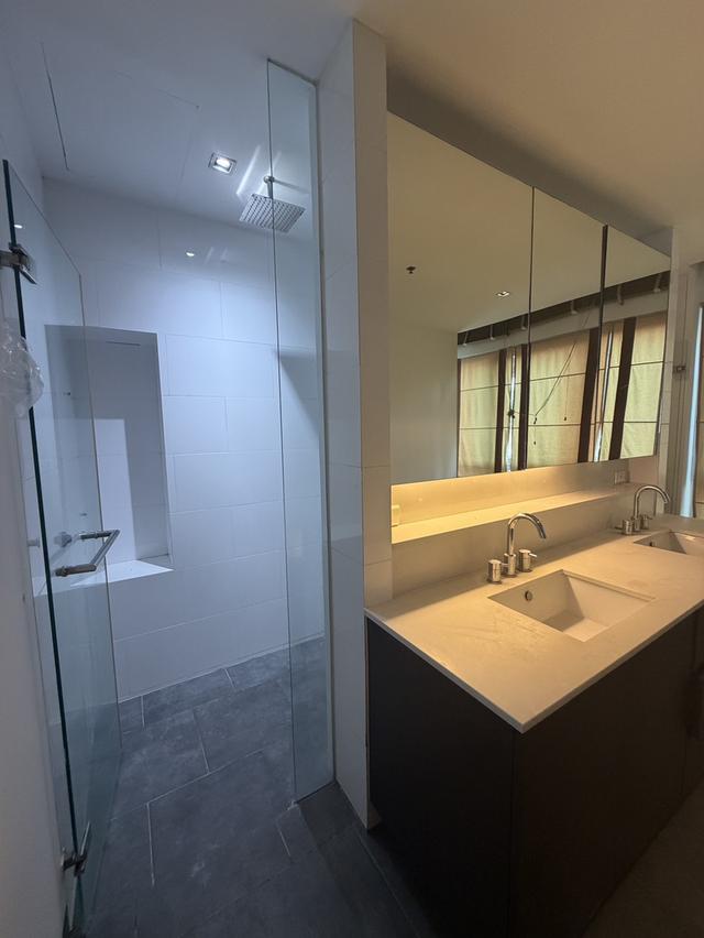 Owner Post ขายคอนโดห้องเปล่า พื้นที่ 180.1 ตร.ม. เป็นห้องเดียวที่ปล่อยขายในโครงการ The Lofts Yennakart 3
