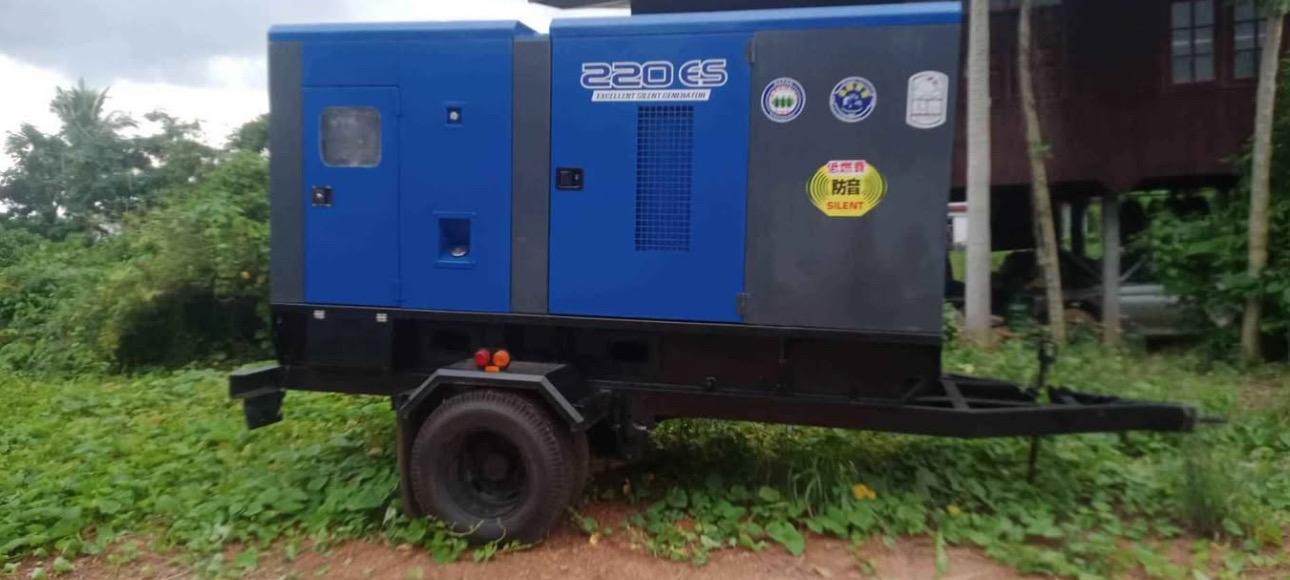 เครื่องปั่นไฟ 220 KVA 3 เฟส 2